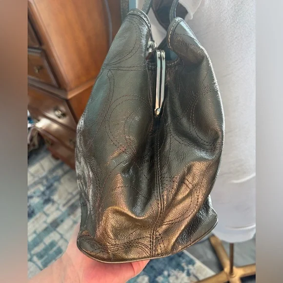 Olive Green Coach Signature Stitch Kisslock Shoulder Bag F15658 - Picture 3 of 11